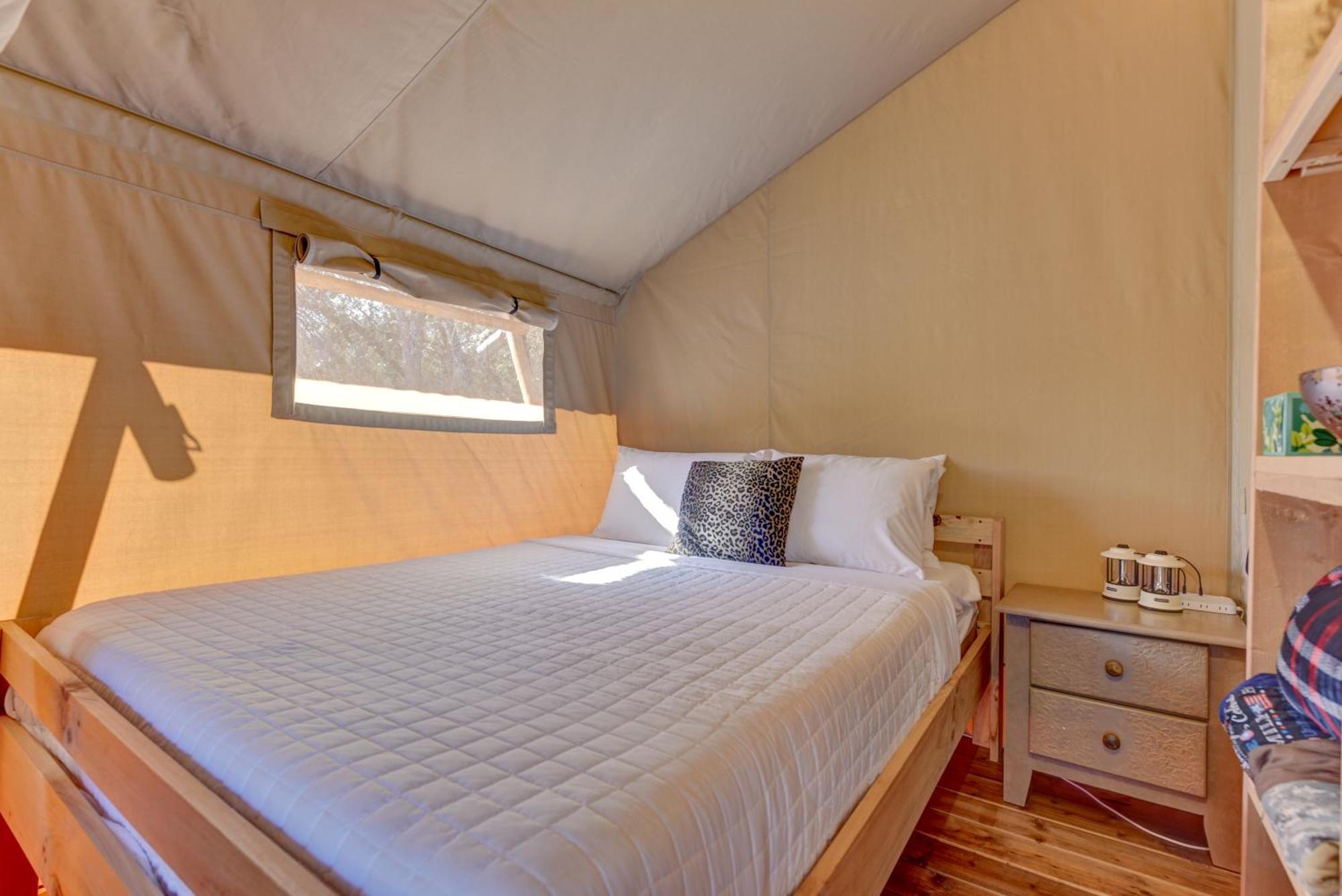 12 Fires Luxury Glamping With Heating #1 Hotel Johnson City Luaran gambar