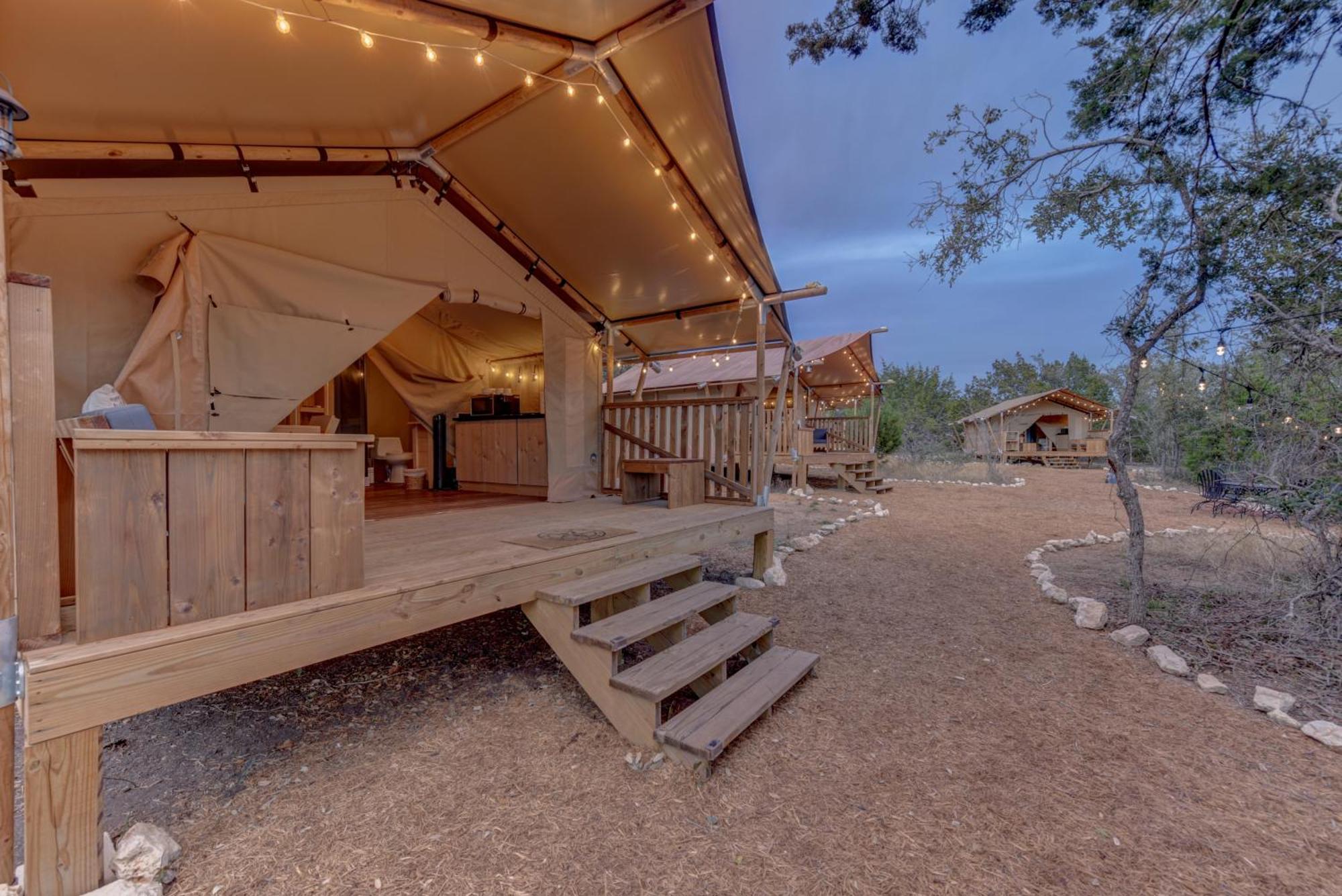 12 Fires Luxury Glamping With Heating #1 Hotel Johnson City Luaran gambar